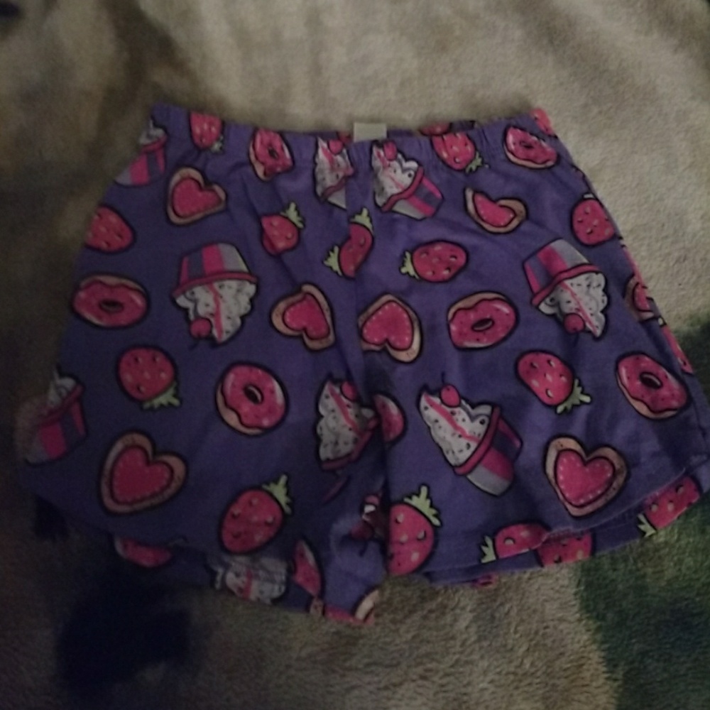 Girls cupcake strawberry heart bottoms for bed